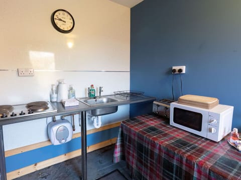 Water, Plant, Property, Sky, Swimming Pool, Azure, Building, Grass, Rectangle, Shade