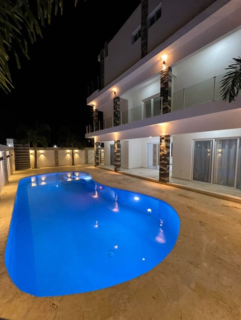 Private Pool