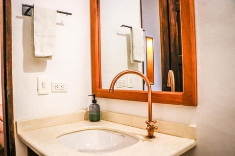 Standard Double Room | Bathroom | Shower, free toiletries, towels, soap