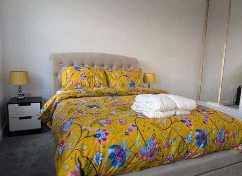 Apartment | 2 bedrooms, free WiFi, bed sheets