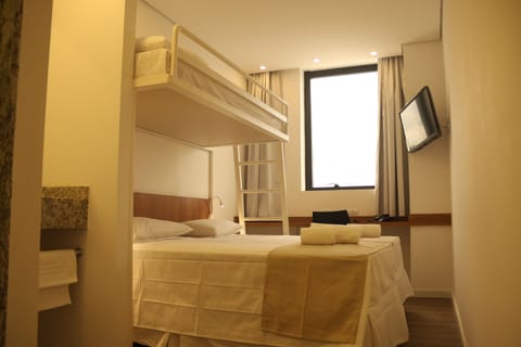 Standard Twin Room, City View | In-room safe, laptop workspace, soundproofing, free WiFi