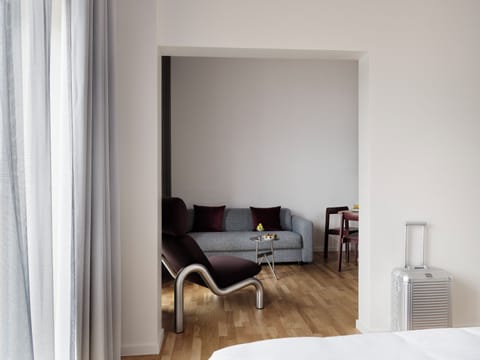 Family Studio | Living area | 43-inch Smart TV with cable channels