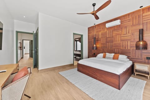 2 Bedroom Riverfront with Pool | In-room safe, blackout drapes, iron/ironing board, free WiFi