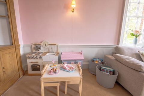 Lounge - play corner