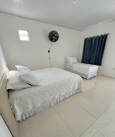 Classic Apartment | Free WiFi, bed sheets