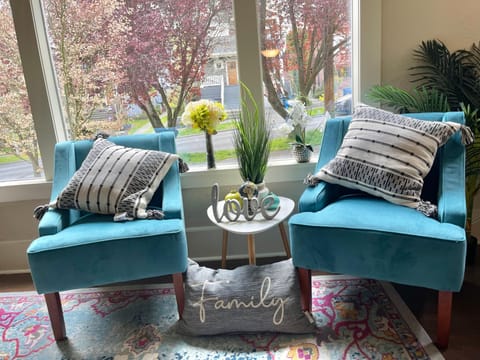 Main Floor Chair(new)
主层椅子2