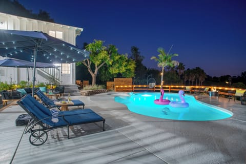 Private space with Oasis resort feel- property is surrounded by Mtn Views!