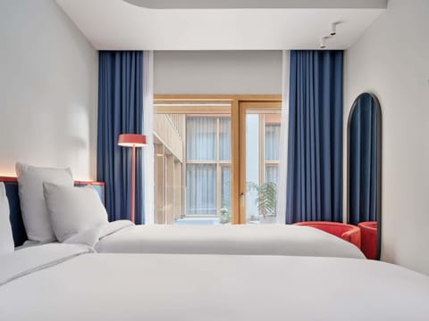 TRIBE Essential, 2 Single Beds | Premium bedding, in-room safe, blackout drapes, soundproofing