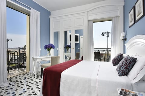 Double Room, Balcony, Sea View (Panoramic) | Premium bedding, minibar, in-room safe, desk