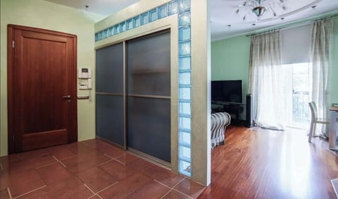 Deluxe Apartment, City View | In-room safe, soundproofing, iron/ironing board, free WiFi