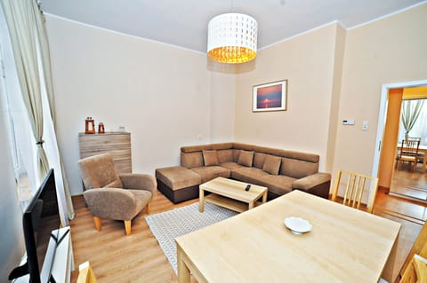 Classic Apartment | Iron/ironing board, free WiFi