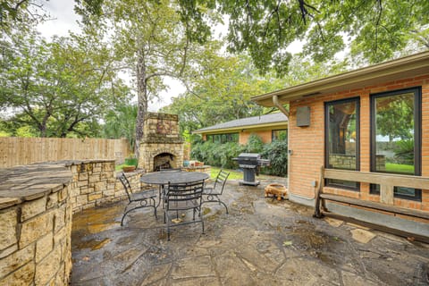 Del Rio Vacation Rental | 3BR | 3BA | 3,200 Sq Ft | Small Step for Entry