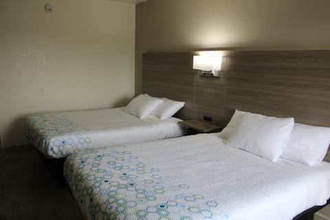 Comfort Double Room | Individually furnished, desk, free WiFi, bed sheets