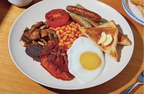 Free daily full breakfast