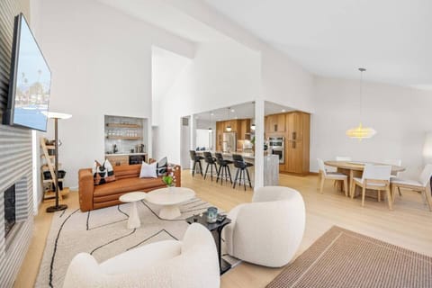 Keep the convo going while relaxing in the LR