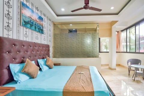 Family Double Room | Free WiFi, bed sheets