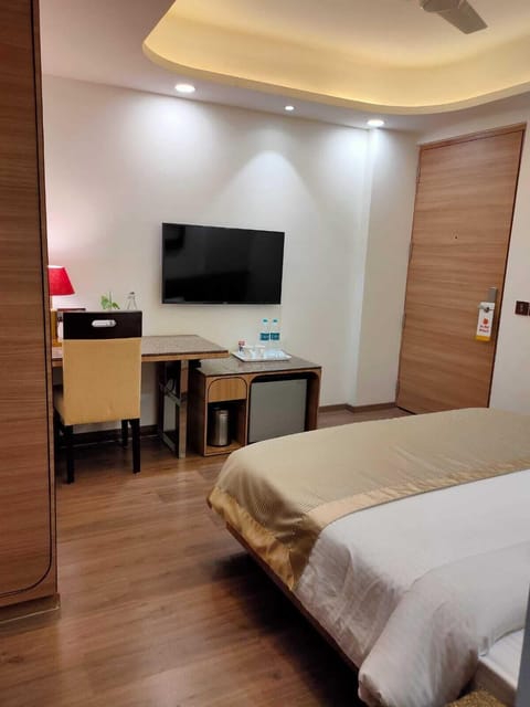 Standard Single Room | In-room safe, iron/ironing board, free WiFi