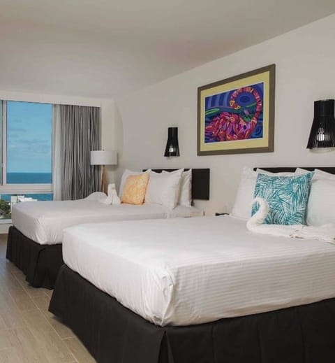 Island View - Double Double Adults Only | In-room safe, individually furnished, desk, blackout drapes