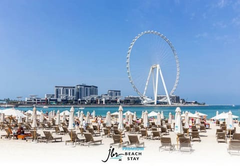 On the beach, white sand, 5 beach bars