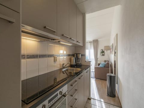 Comfort Apartment, 1 Bedroom | Private kitchen | Fridge, microwave, oven, dishwasher