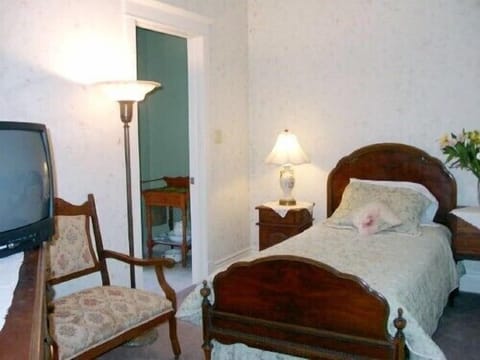 Classic Room, Ground Floor | Individually decorated, individually furnished, soundproofing, free WiFi