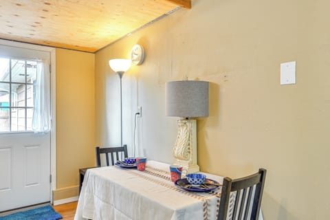 Apartment (1 Bedroom) | Interior