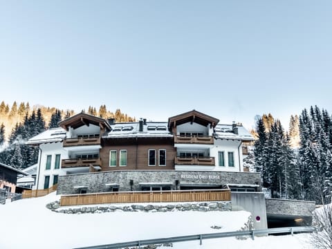 Holiday Home Exterior [winter]