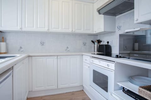 Bayview 61 - 2 Bedroom Chalet - Bayview Oxwich (5510)