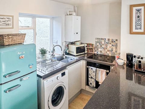Kitchen | Kathali Cottage, Exmouth