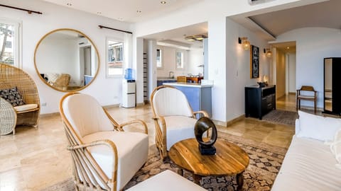 Stunning living room with AC