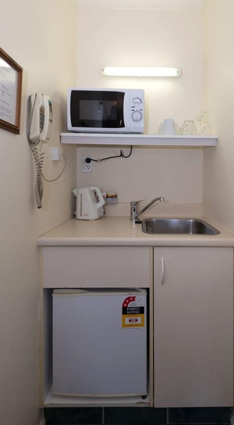 Classic Studio, City View | Iron/ironing board, free WiFi