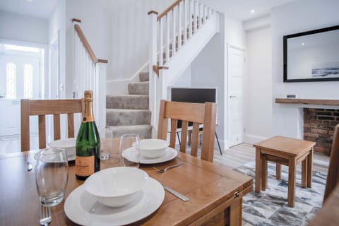 32-inch flat-screen TV with cable channels