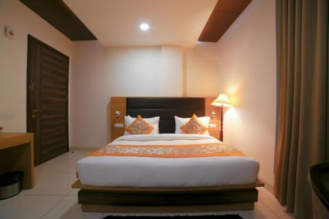 Superior Room | Desk, laptop workspace, free WiFi