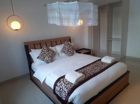 Double Room, Pool View | Free WiFi