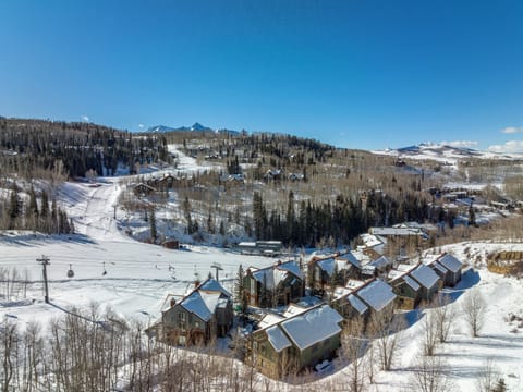 Terraces 1101 - Winter View - Vivid Vacation Rentals Telluride