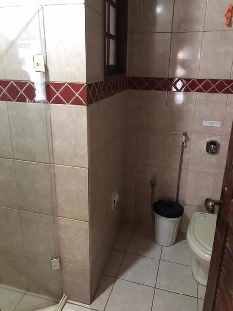 Shower, free toiletries, towels, soap