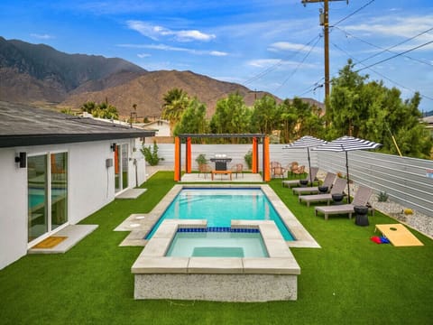 Sip Sip Away! Newly renovated vacation home in Palm Springs, pool, hot tub, mini golf by Rather Be Properties