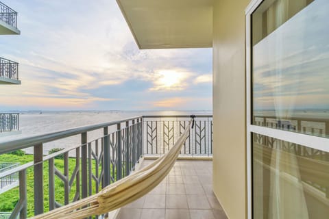 Luxury Apartment | Beach/ocean view