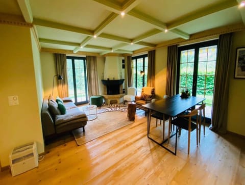 Chalet | Living room