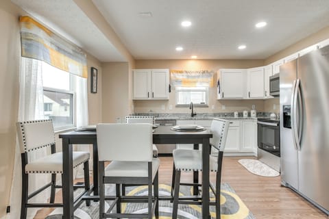 Kitchen Area | Single-Story Home | Free WiFi | Central A/C & Heating