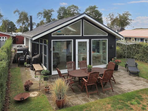 House | Dining