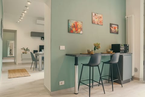 Apartment, Balcony | 1 bedroom, premium bedding, down comforters, iron/ironing board