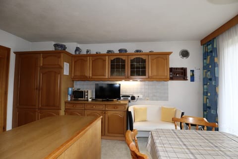 Apartment | Private kitchen | Electric kettle