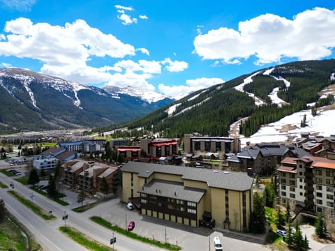 Condo, 1 Bedroom | Aerial view