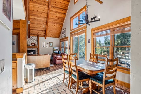 Dining Room: 6-person dining table, adjacent to kitchen and living room