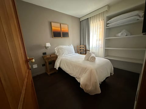 Cabaña standard chica en planta baja (4 pax) | In-room safe, individually furnished, blackout drapes