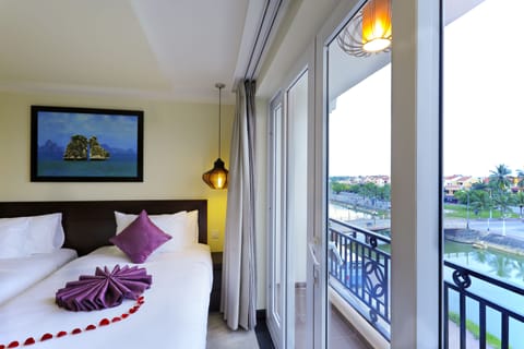 Deluxe Double or Twin Room, River View | View from room