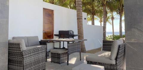 Exterior living room and grill