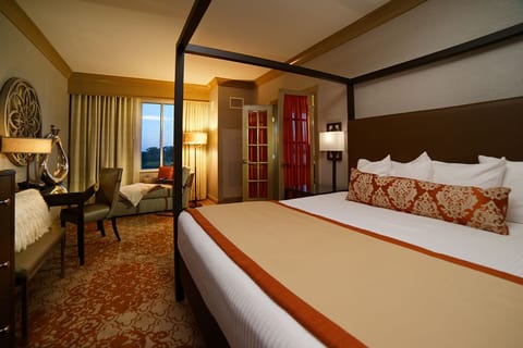 Grand Suite, 1 Bedroom | 1 bedroom, premium bedding, in-room safe, desk