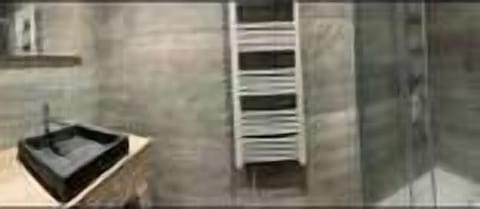 PRIVATE BATHROOM DOUBLE ROOM